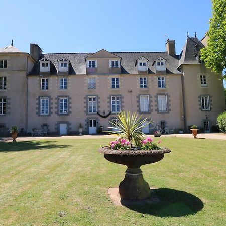Chateau Du Golf De La Freslonniere Le Rheu Exterior foto